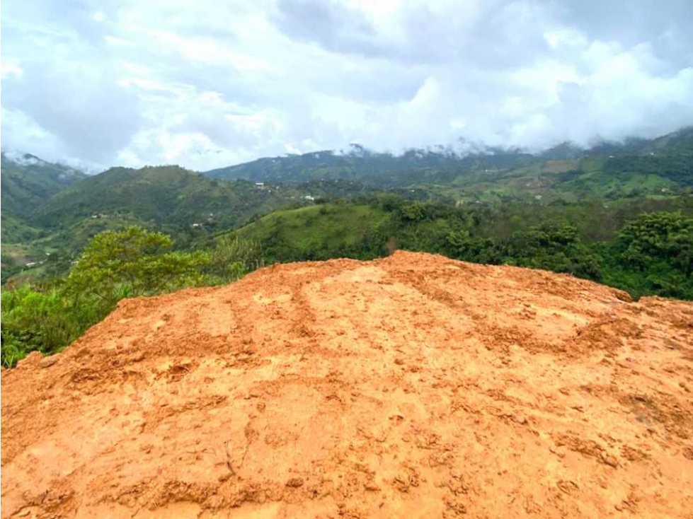 ESTE ES  EL LOTE  SI QUIERES VIVIR EN EBÉJICO OCCIDENTE DE ANTIOQUIA