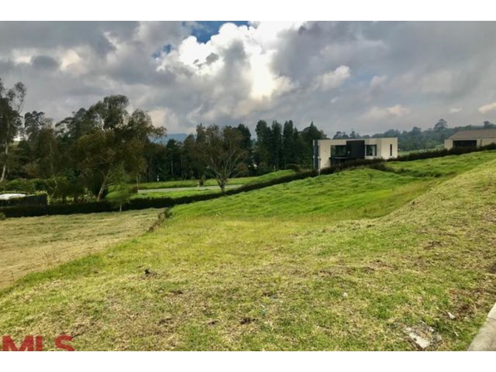 Lote Residencial en venta en Alto de las Palmas, Envigado