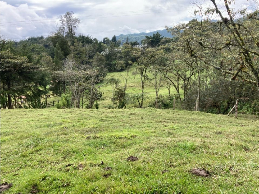 Lote ubicado en vereda Tablacito cerca Asdesilla