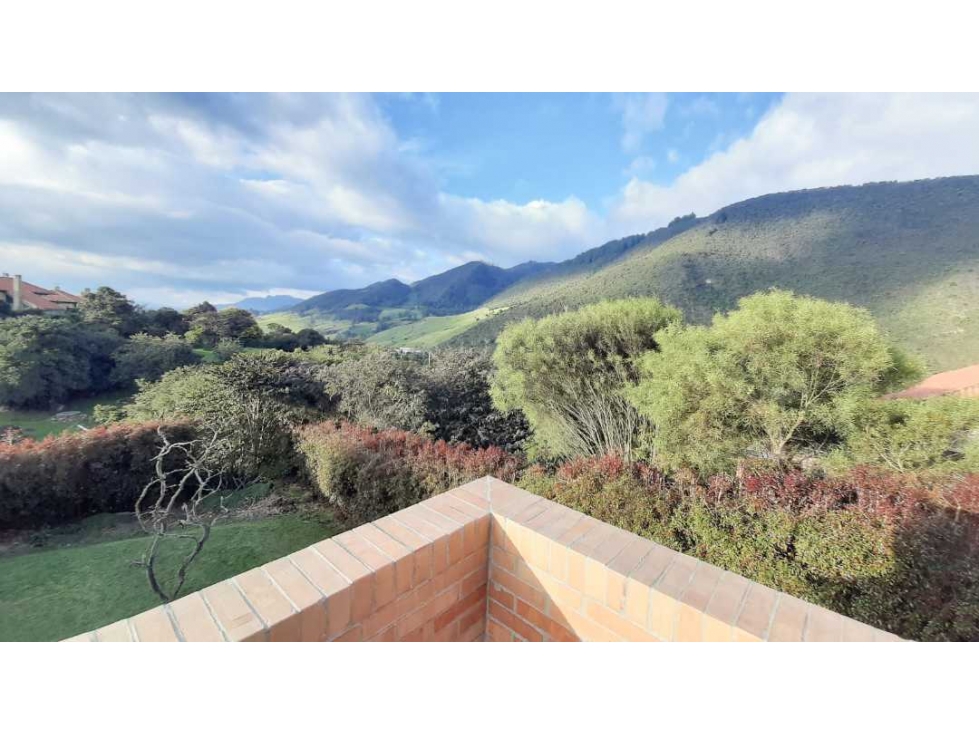 MACADAMIA, LA CALERA,  VENTA 219 MTS, 4 HABS!!