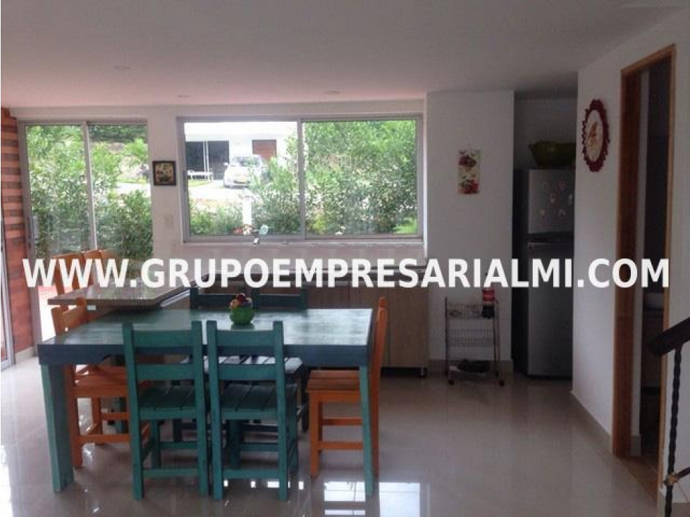 MARAVILLOSA CASA EN VENTA - SECTOR SOPETRAN COD:28027