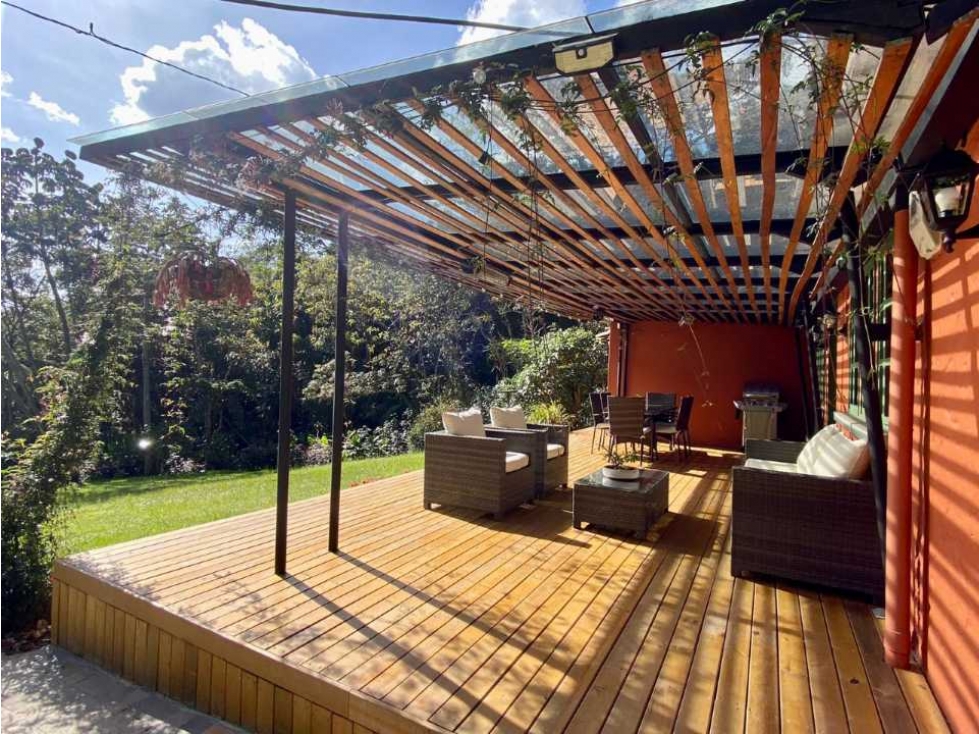 Oportunidad... HERMOSA CASA FINCA EN VENTA EN SANTA ELENA - MEDELLÍN.