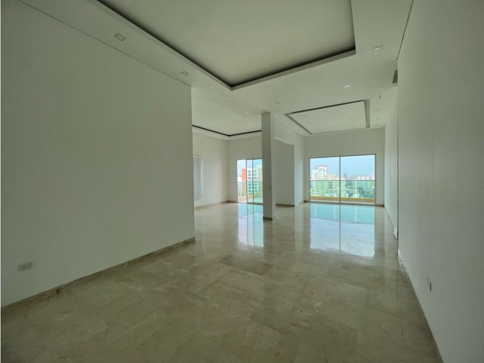 Penthouse en San Vicente de 276m2