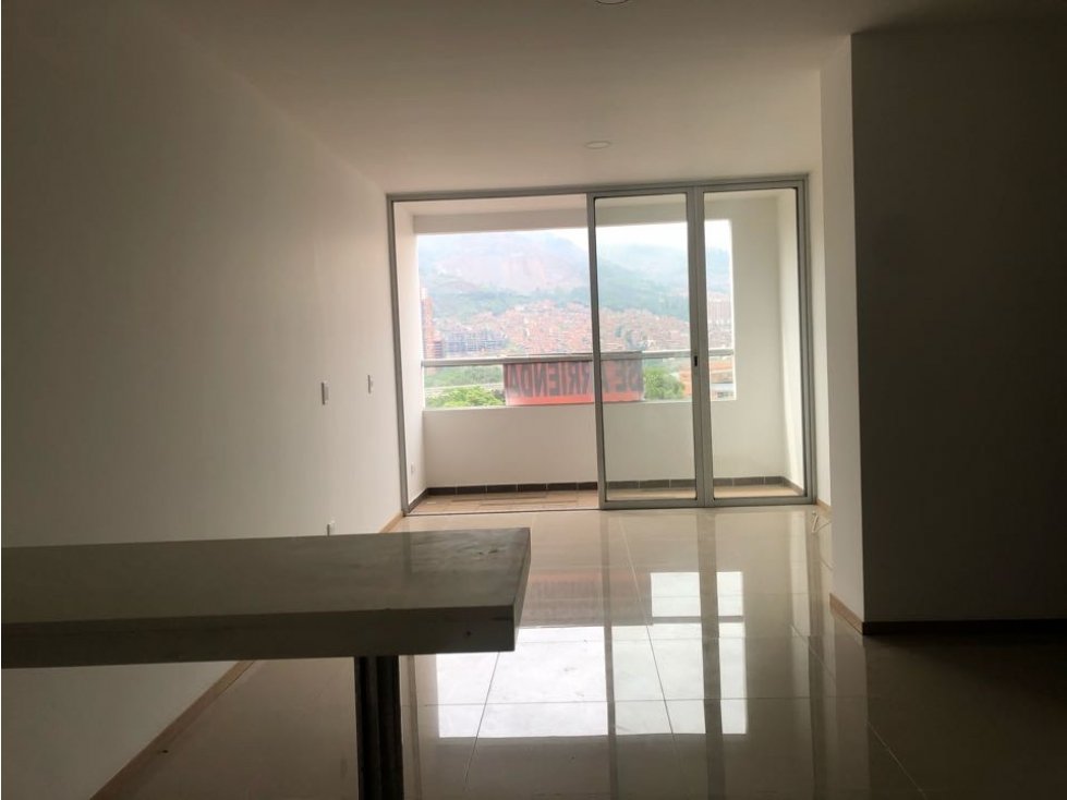 SE ARRIENDA APARTAMENTO EN BELLO