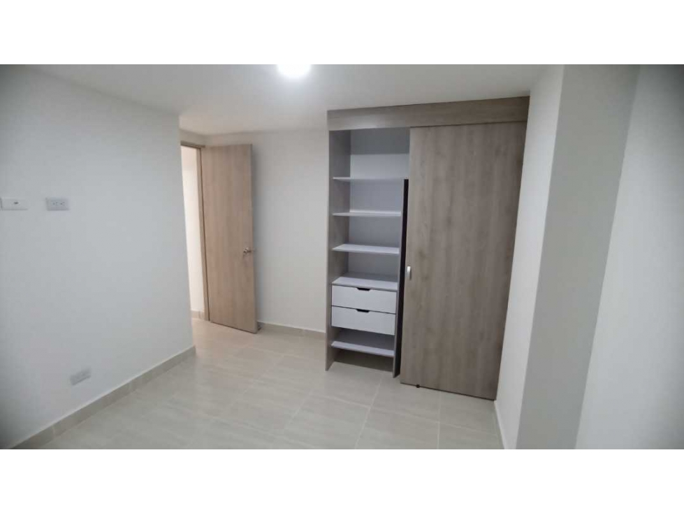 Se arrienda apartamento en sector asunción Copacabana