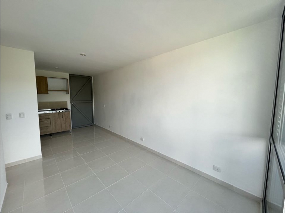 SE ARRIENDA APARTAMENTO SECTOR AVENIDA CENTENARIO