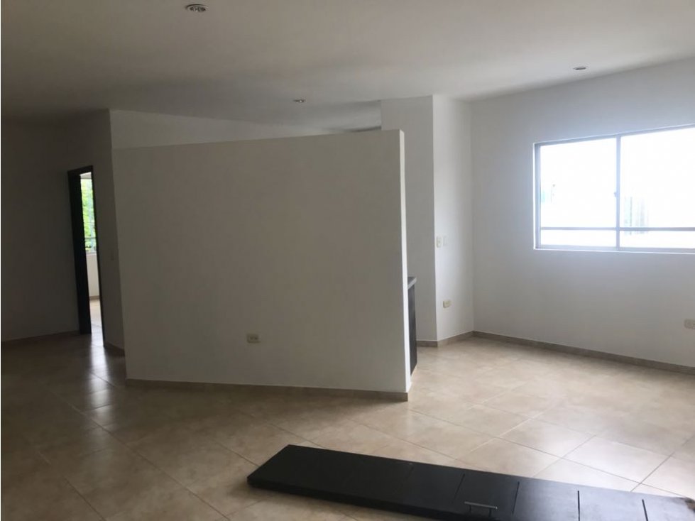 SE ARRIENDA HERMOSO APARTAMENTO EN MONTEVERDE