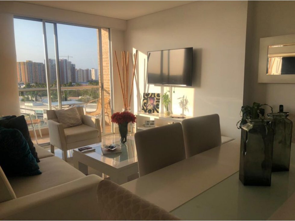 SE VENDE AMPLIO APARTAMENTO EN VILLA CAMPESTRE