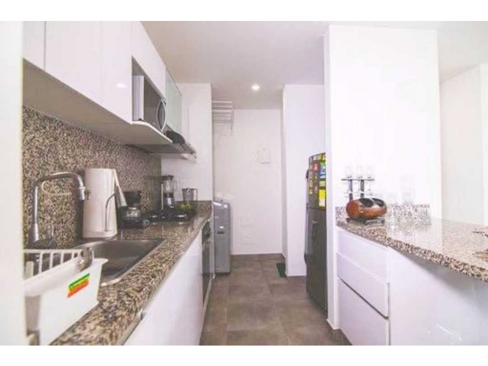 SE VENDE APARTAMENTO CLUB HOUSE CEDRITOS CON TERRAZA