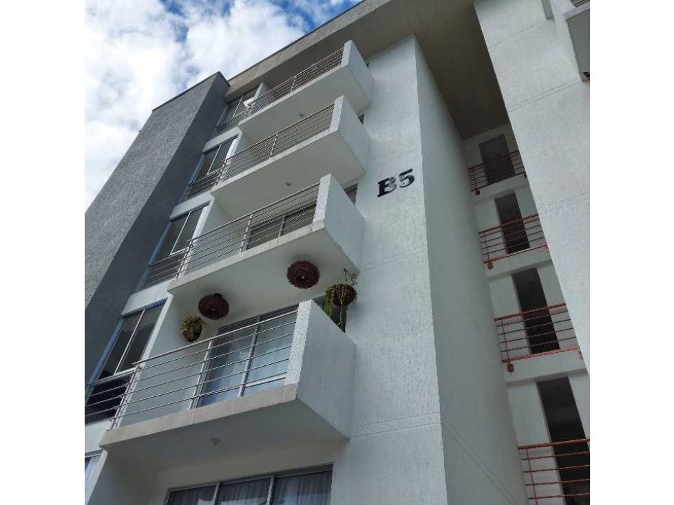 Se vende Apartamento PARA ESTRENAR , zona : ( chaguala , Calarcá)