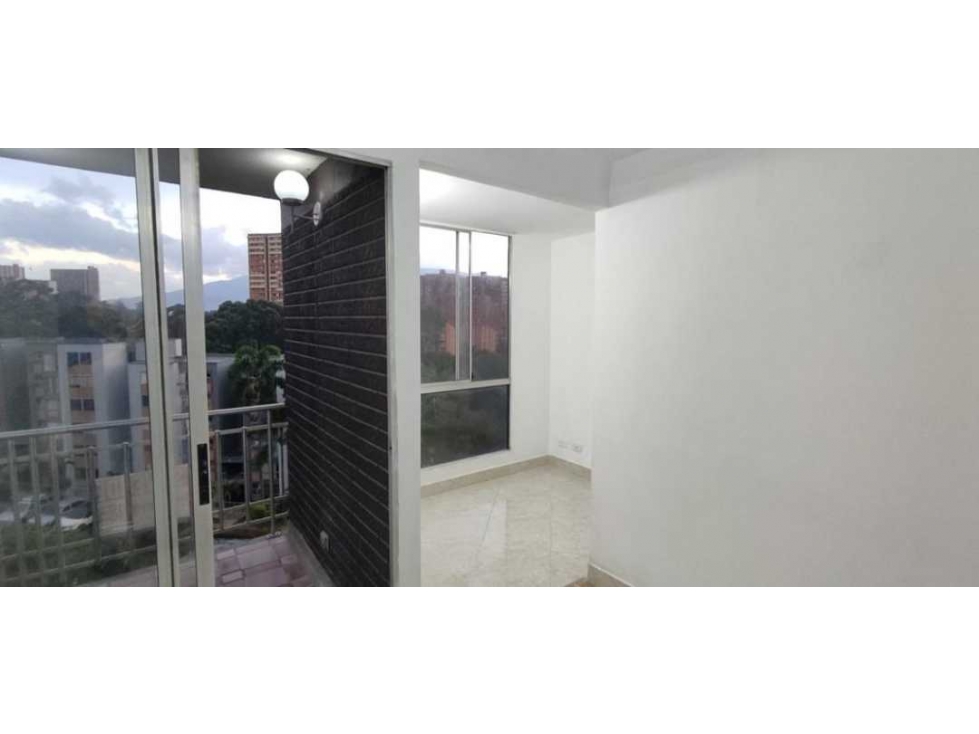 Se vende apartamento en calasanz