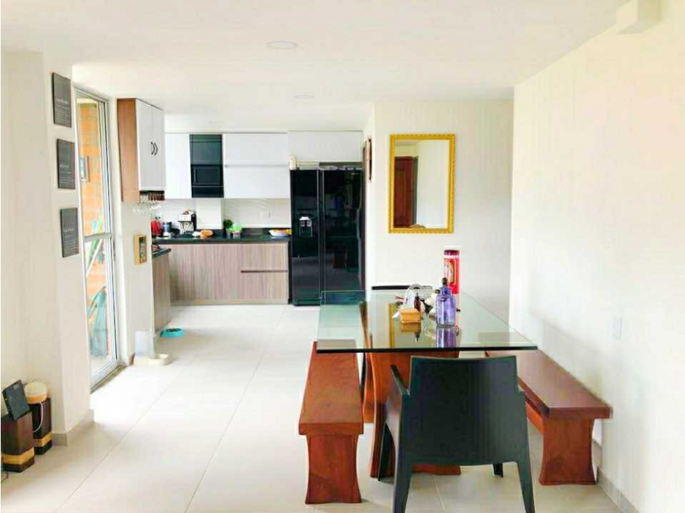 SE VENDE Apartamento en El Dorado Envigado