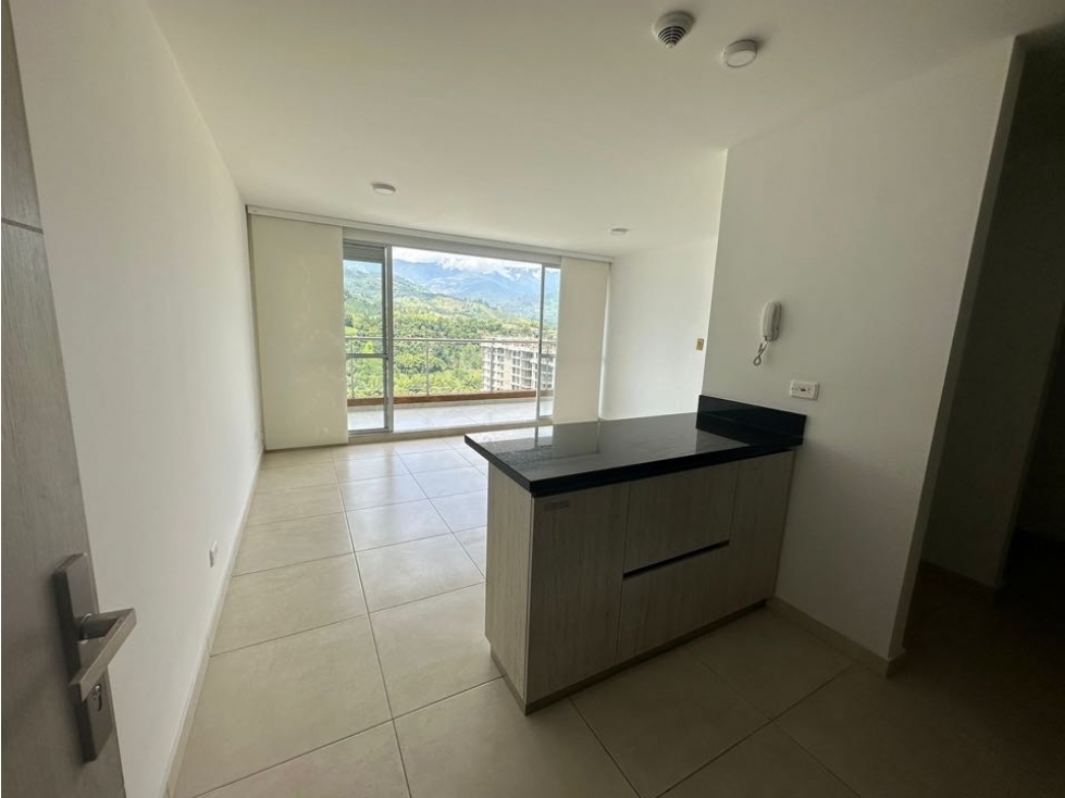 Se VENDE apartamento en la Avenida Centenario