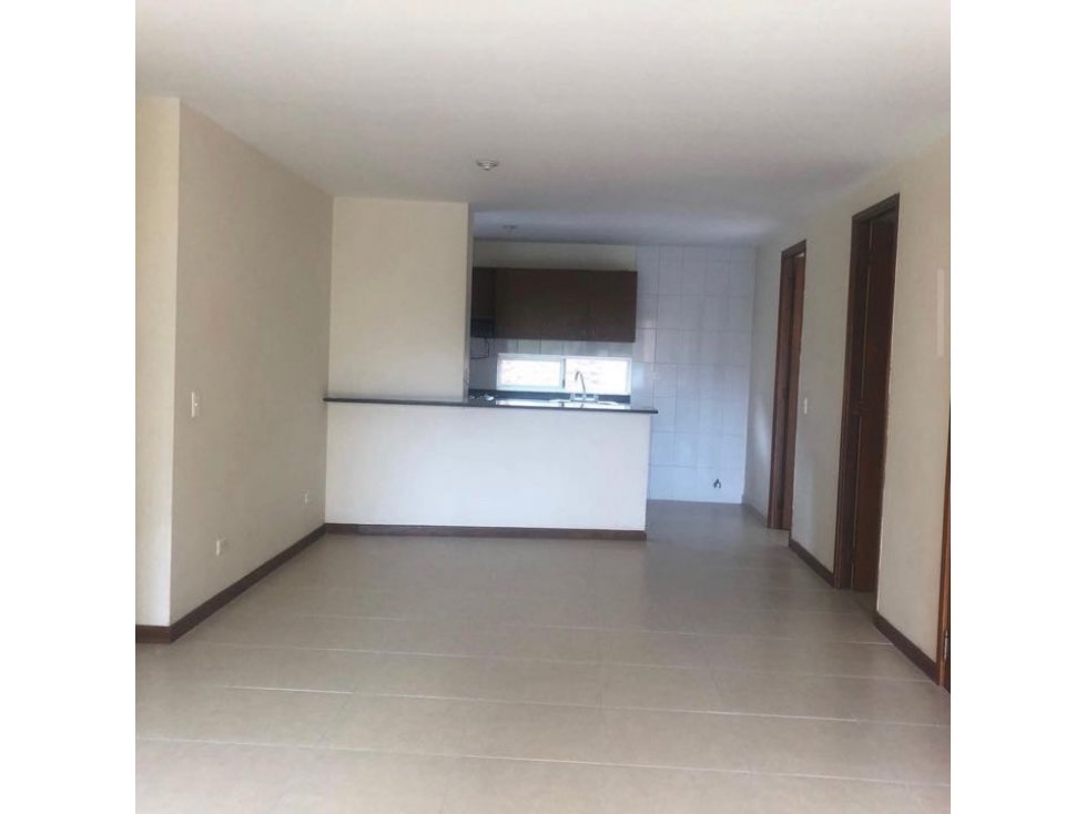 SE VENDE APARTAMENTO EN LAURELES