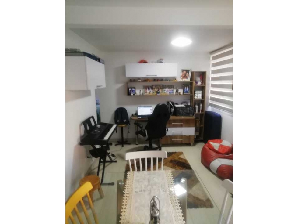 Se vende apartamento en madera bello, unidad puerta madera