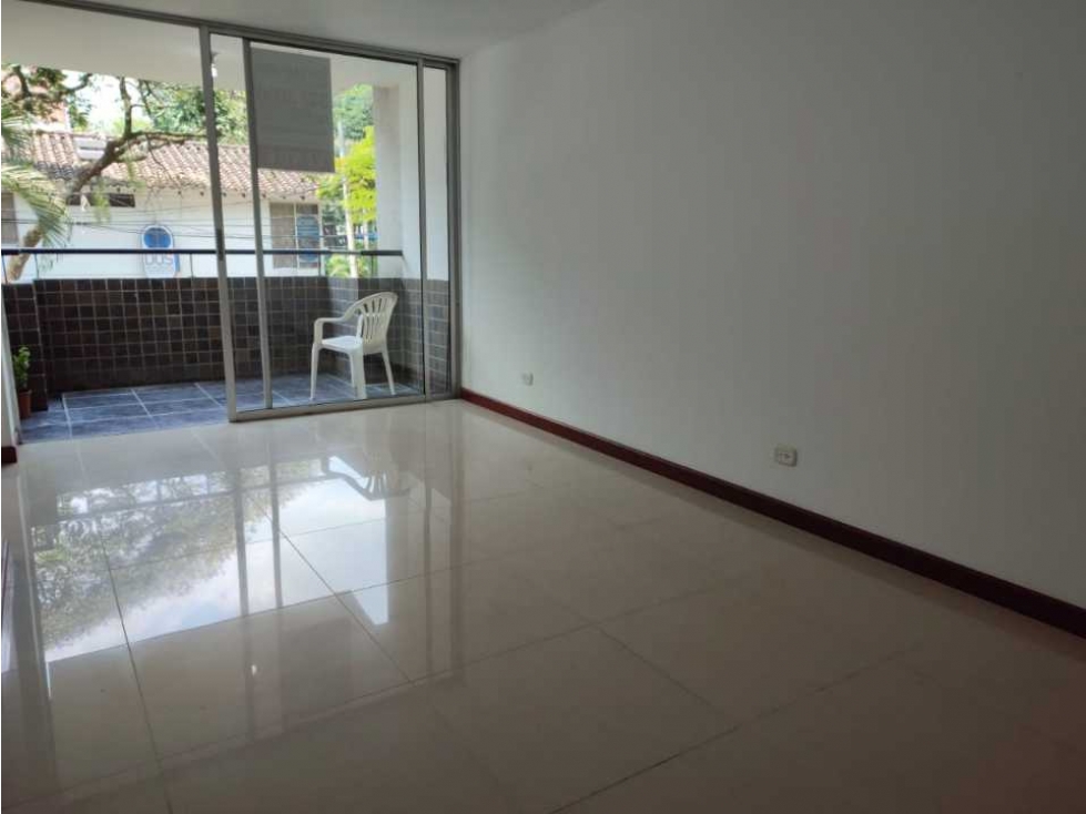 SE VENDE APARTAMENTO EN MAYAPAN