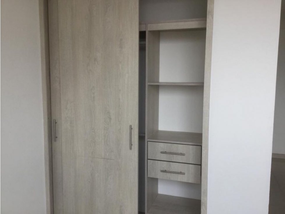 SE VENDE APARTAMENTO EN SABANETA