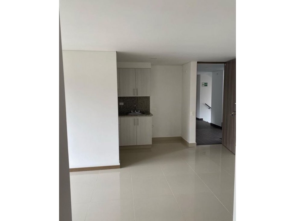 SE VENDE APARTAMENTO EN SABANETA SECTOR ASDESILLAS