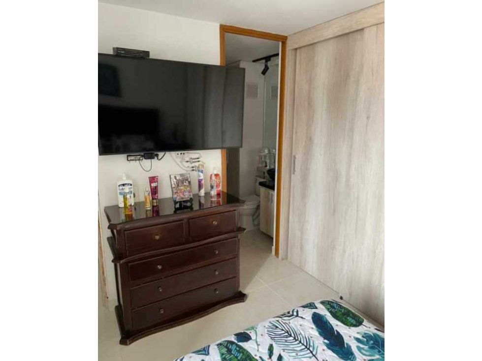 SE VENDE APARTAMENTO EN SABANETA SECTOR CALLE NUEVA c