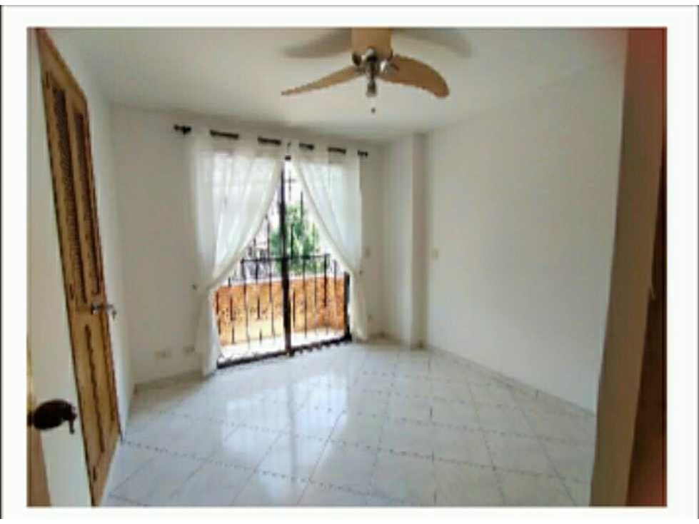 SE VENDE APARTAMENTO HERMOSO Y AMPLIO EN ENVIGADO