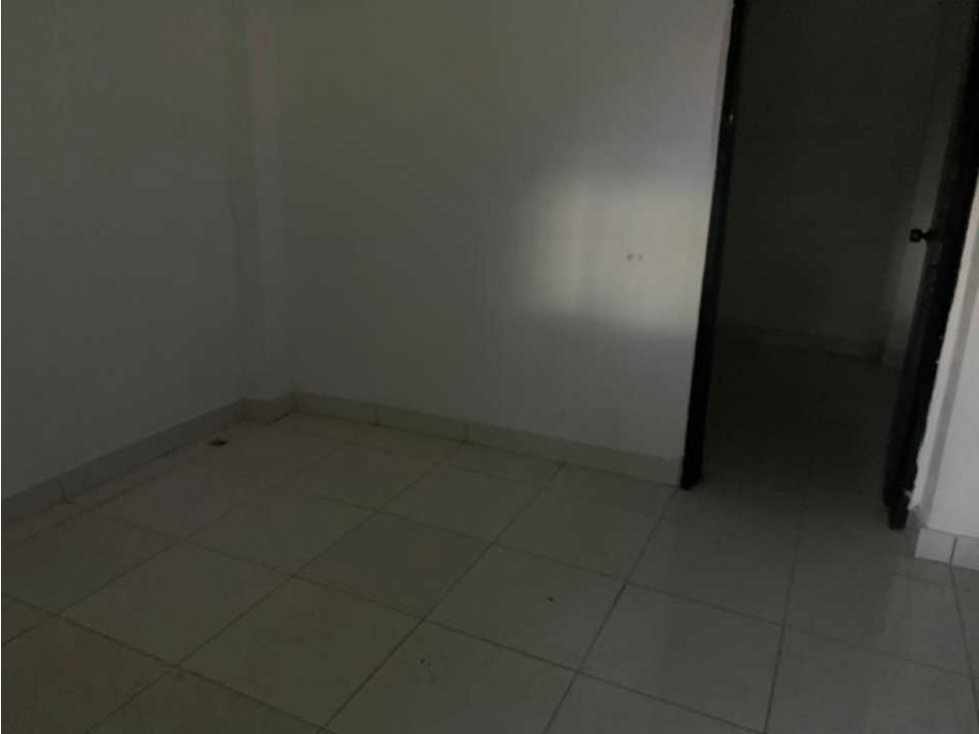 SE VENDE APARTAMENTO PEQUEÑO PRIMER PISO EN EL CARMEN DE VIBORAL ANT.