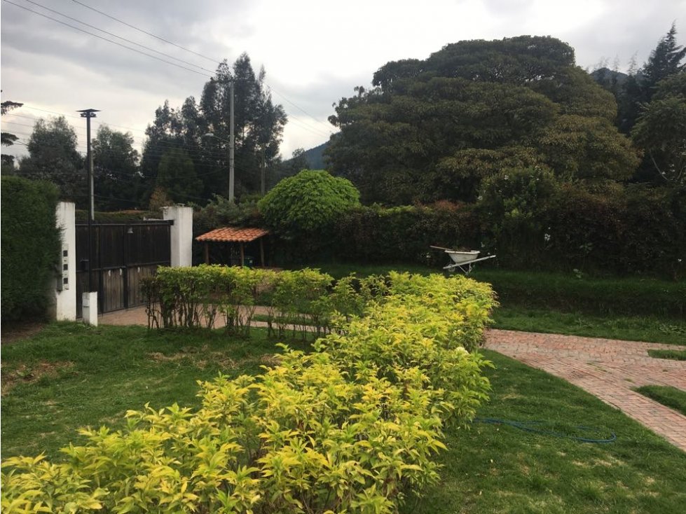 Se Vende Casa campestre institucional en Tabio