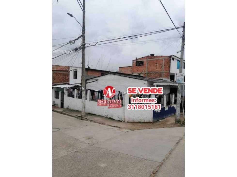 Se vende casa y local.