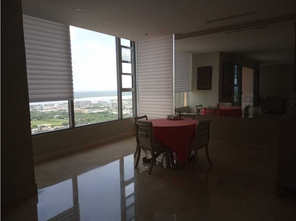 SE VENDE ESPECTACULAR APARTAMENTO EN ALTO PRADO