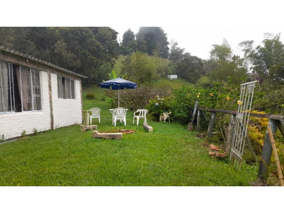 Se  vende finca en kilómetro 30