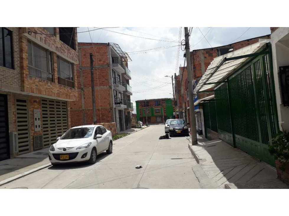 SE VENDE LOTE DE TERRENO LA AURORA CERCA CENTRO DE FUNZA