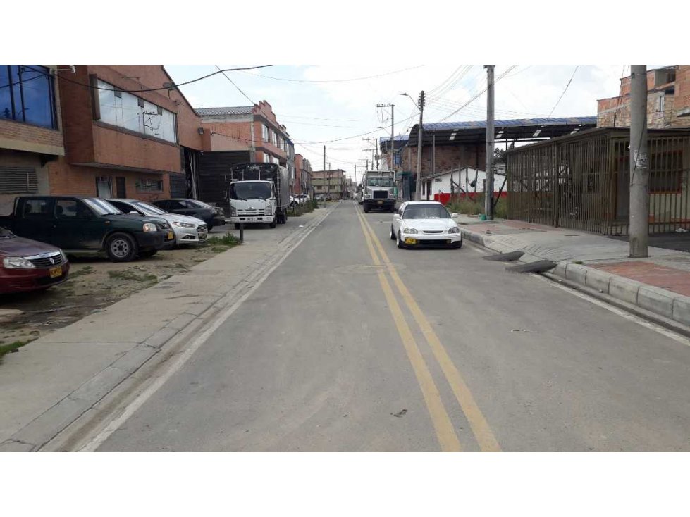 SE VENDE LOTE EN FUNZA IDEAL PARA BODEGA