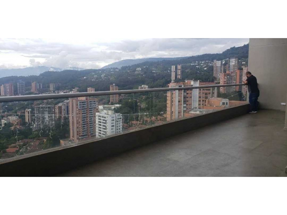 Se vende penthouse en el tesoro - poblado