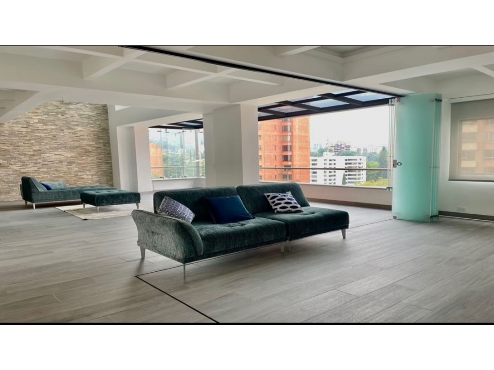 SE VENDE PENTHOUSE EN PROVENZA EL POBLADO