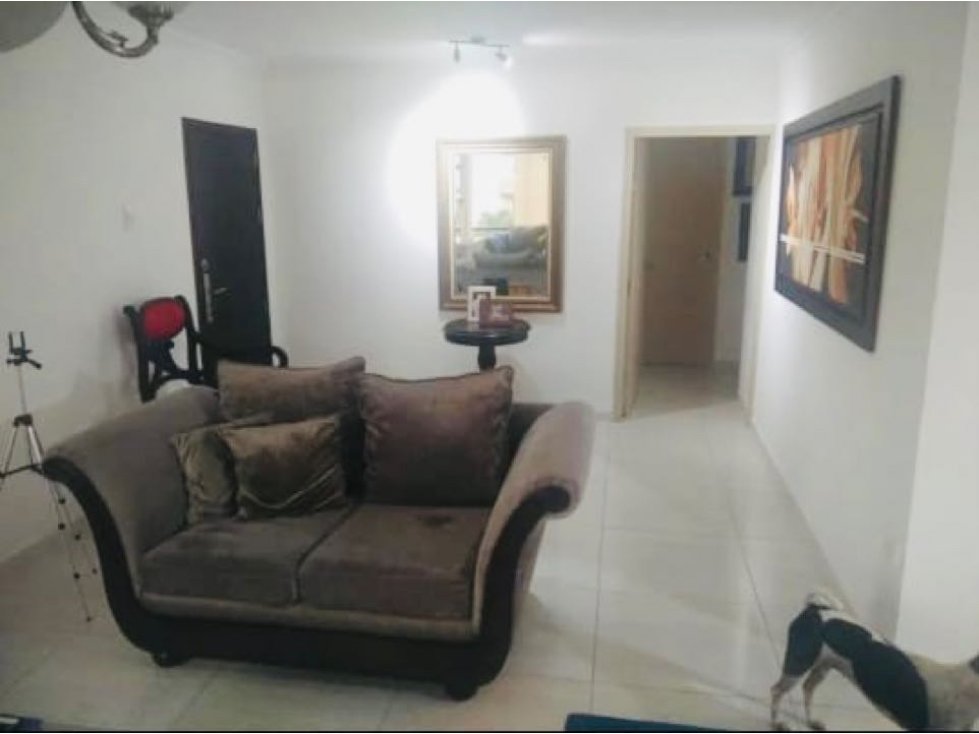 SE VENDE REMODELADO Y AMPLIO APARTAMENTO VILLA SANTOS