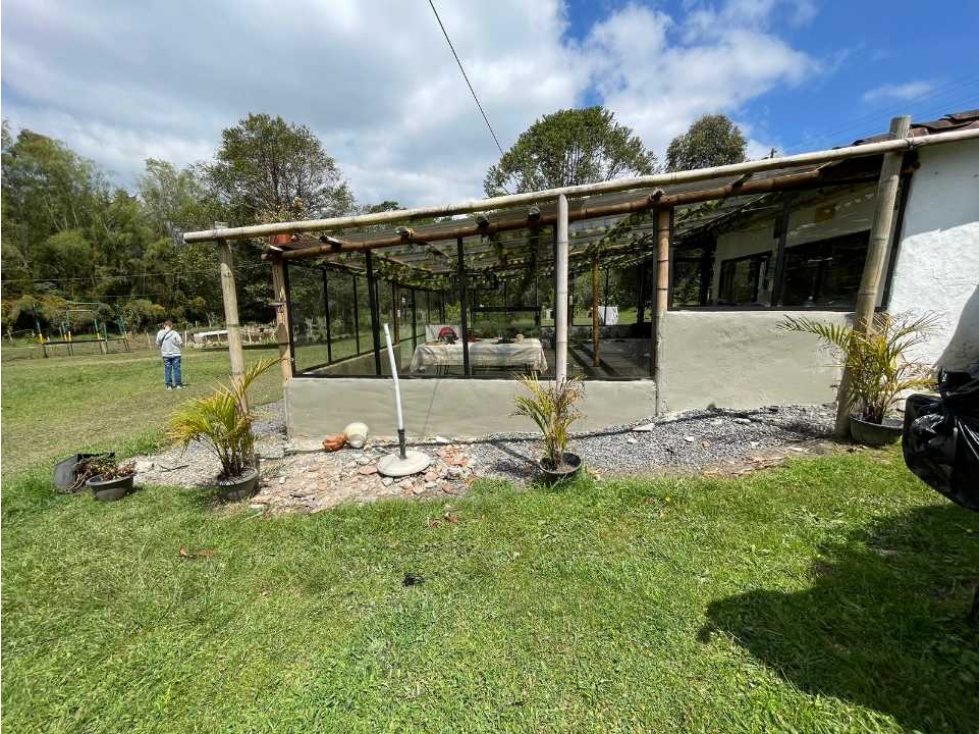 Terreno Para Inversión Al Lado De Carretera De 18.270 m² En La Ceja