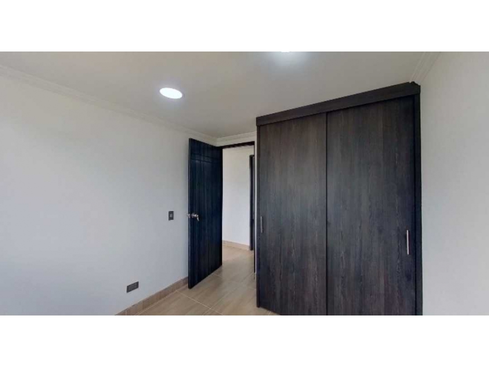 VENDÓ APARTAMENTO VIA MACHADO COPACABANA UNIDAD CERRADA