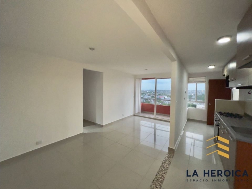 VENDEMOS APARTAMENTO EN PLAZUELA 21-CARTAGENA