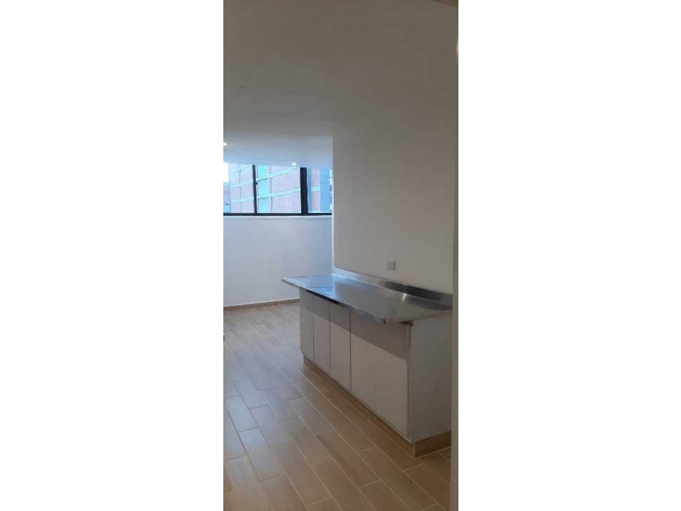 APARTAMENTO EN VENTA  CENTRO SAN  BENITO , MEDELLIN  PISO 6