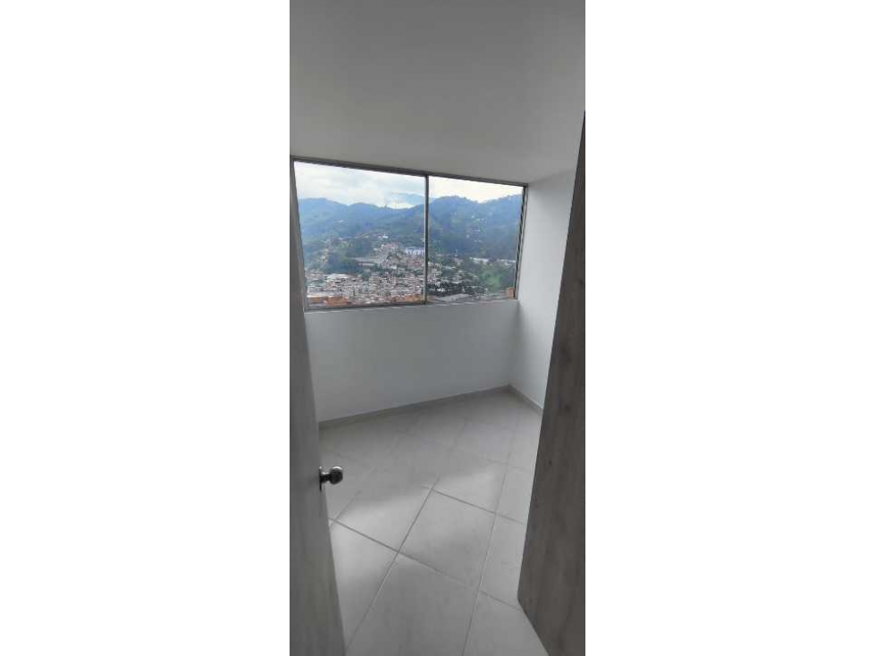 APARTAMENTO EN  VENTA   TABLAZA, ESTRELLA  PISO12