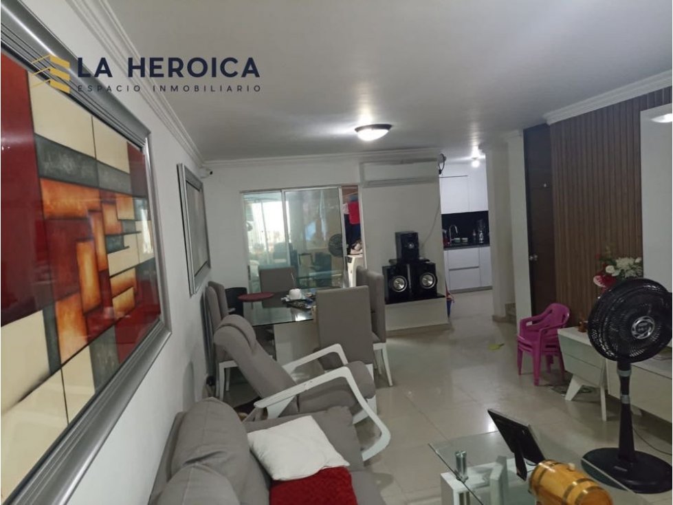 VENDEMOS CASA EN EL RECREO-CARTAGENA