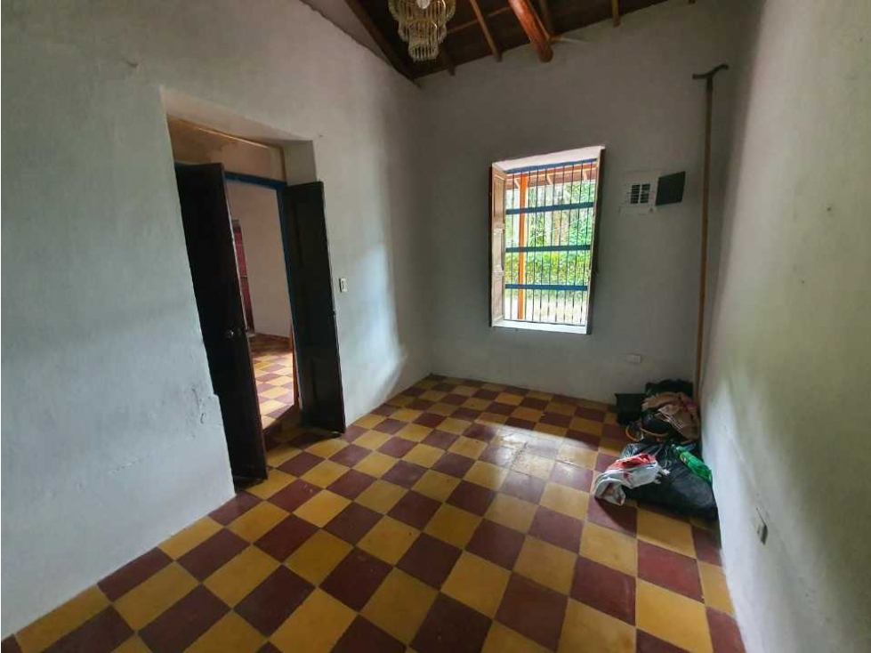 VENDO ACOJEDORA FINCA EN GIRARDOTA ANTIOQUIA