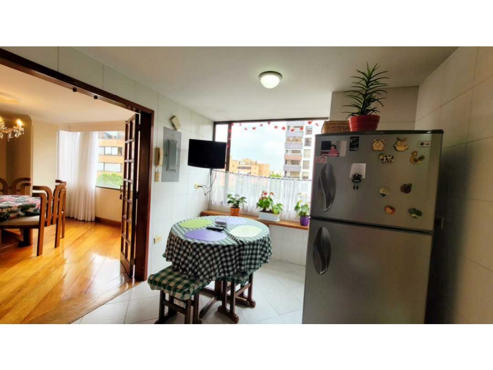 Vendo apartamento  164 m2 Santa Barbara - Multicentro