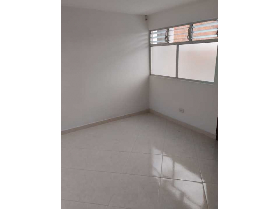 VENDO APARTAMENTO BELEN MALIBU, CERCA AL PARQUE Y UNIDAD DEPORTIVA