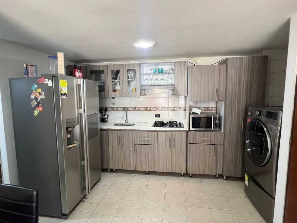 VENDO APARTAMENTO CERCA DE LA ESTACIÓN ? PRADO