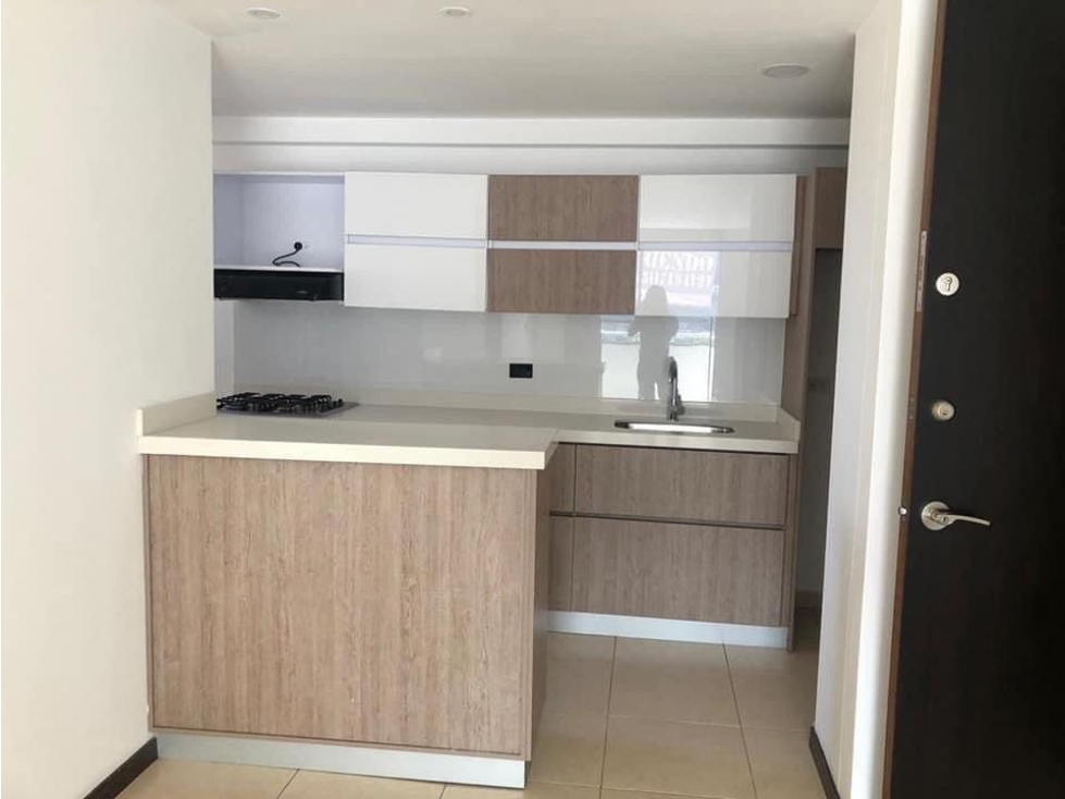 Vendo Apartamento ciudad del río remodelado