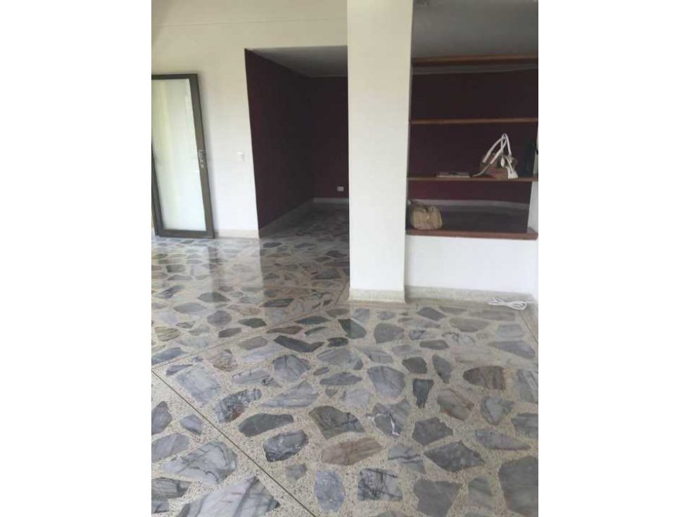 Vendo Apartamento Duplex en Conquistadores Medellin