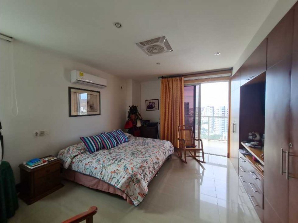 Vendo apartamento edificio Baluarte