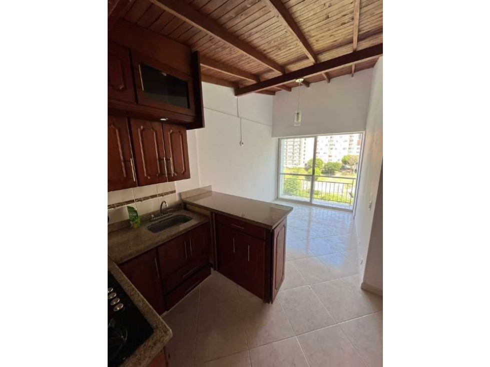 VENDO APARTAMENTO EN CALAZANS PARTE ALTA