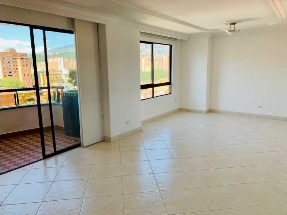 VENDO APARTAMENTO EN EL ESTADIO SECTOR MILLA DE ORO CON PARQUEADERO