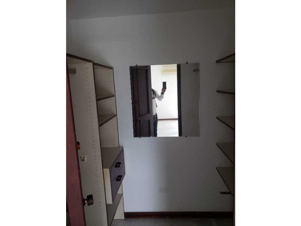 Vendo apartamento en el sur de cali barrio limonar unidad cerrada